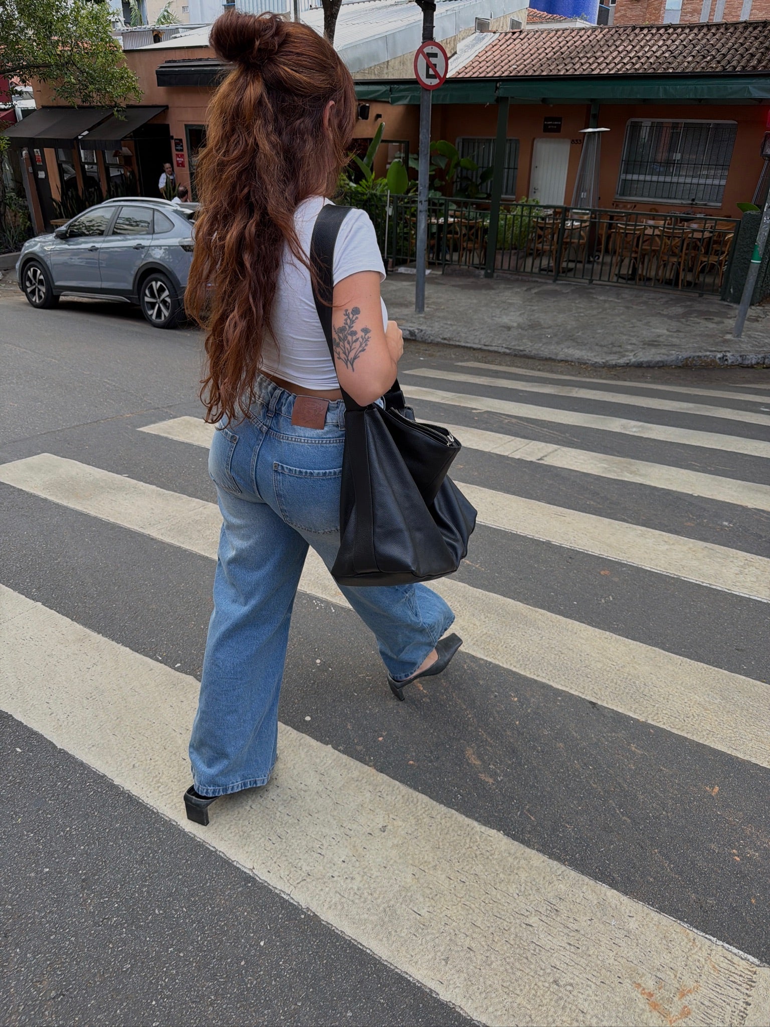 calça jeans ajustável wide acid wash