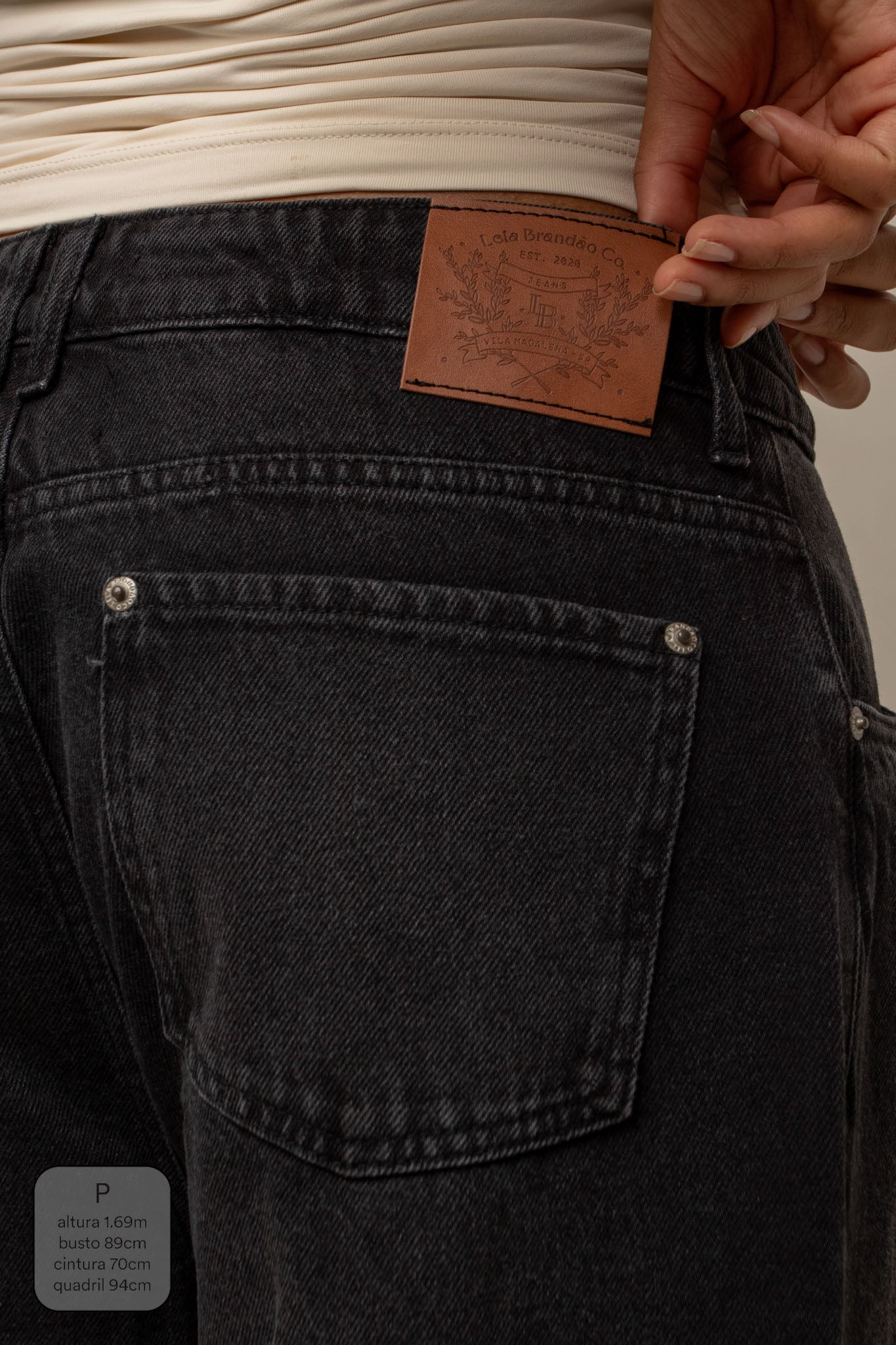 calça jeans ajustável wide midnight black