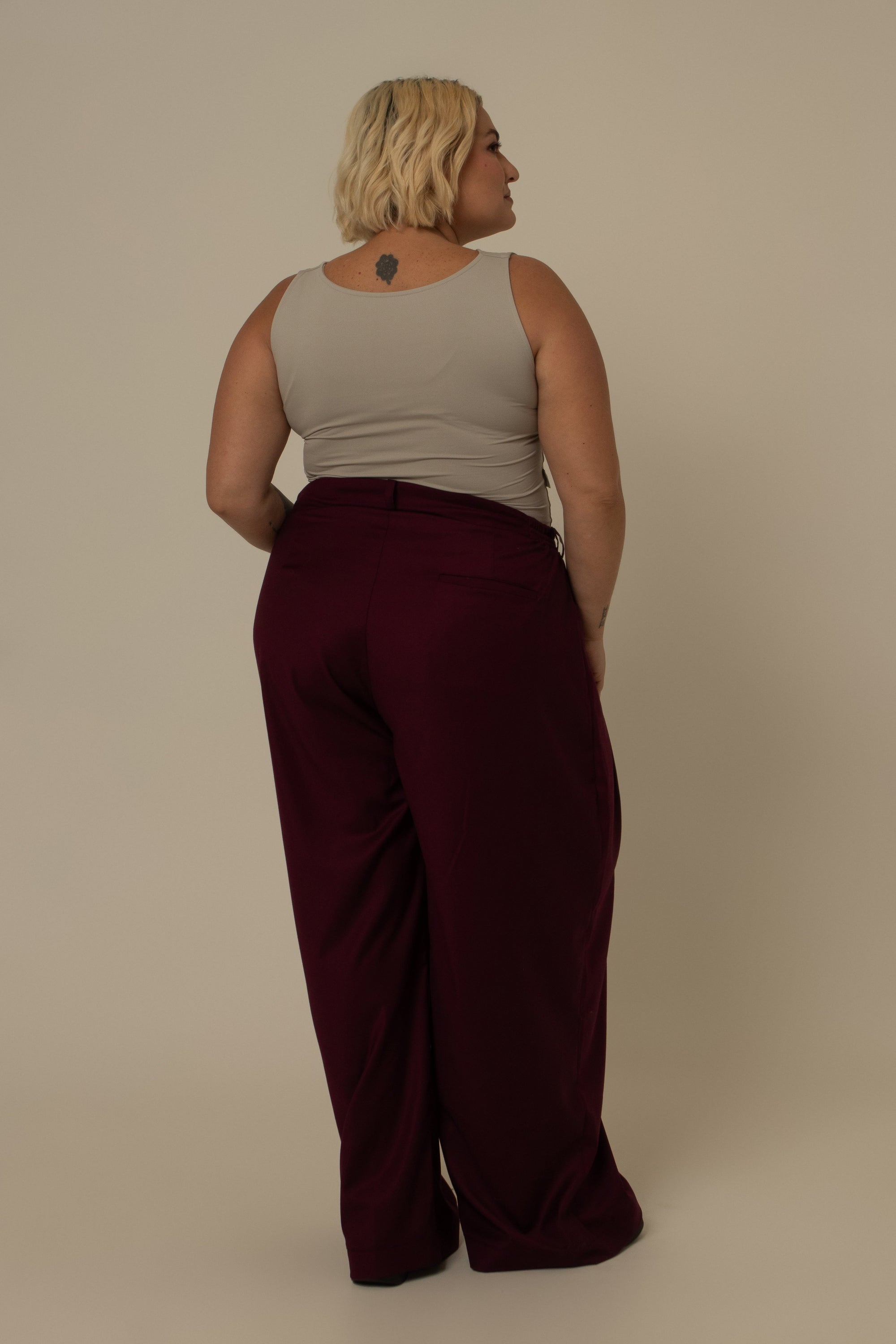 calça alfaiataria effortless