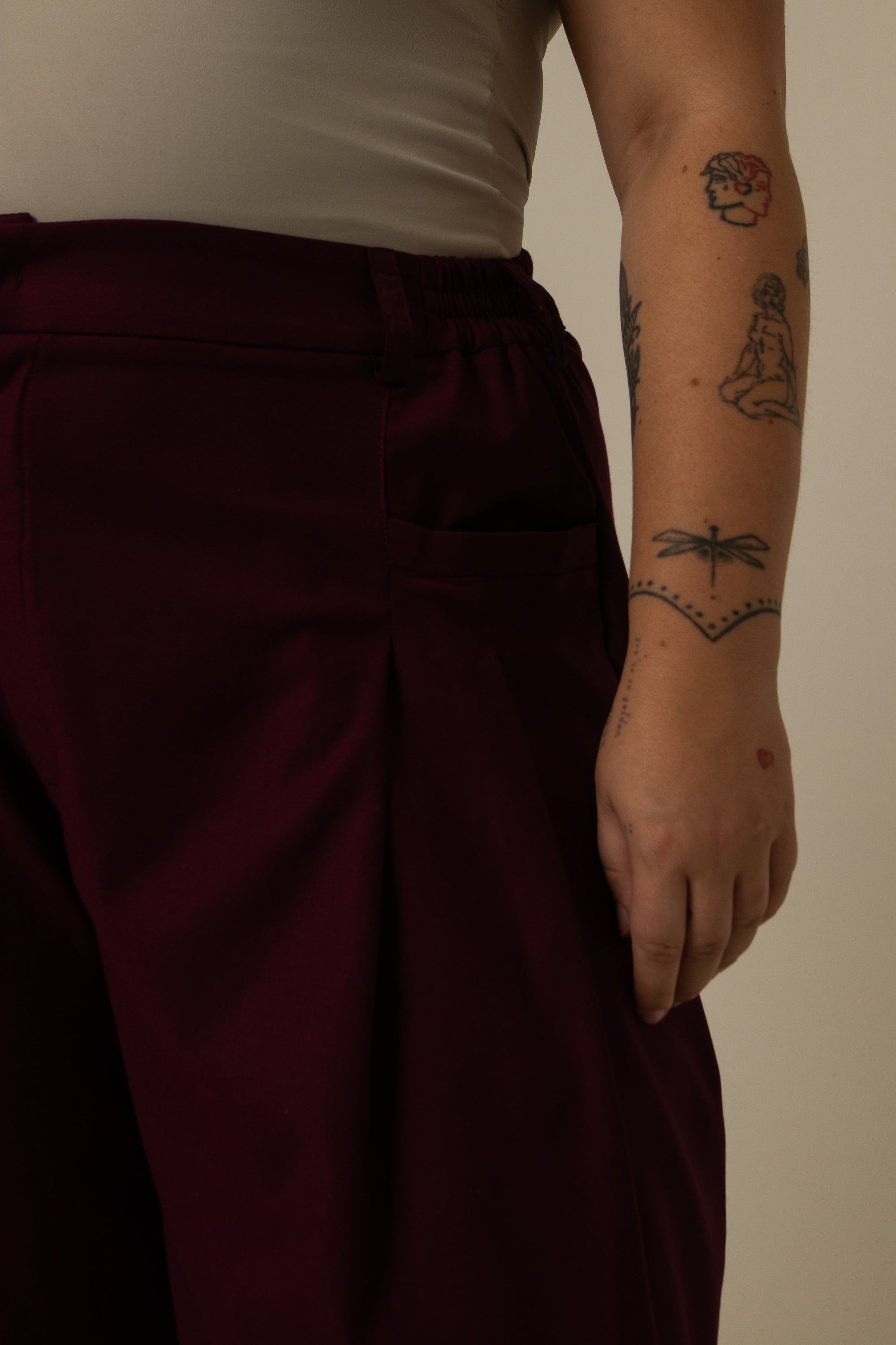 calça alfaiataria effortless