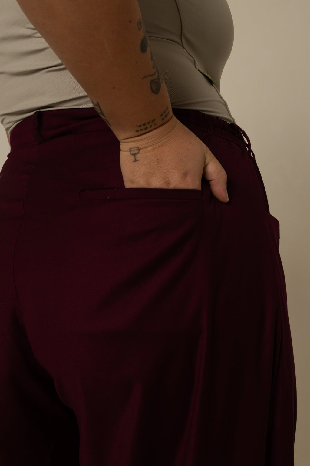 calça alfaiataria effortless