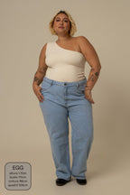 calça jeans ajustável mom clara