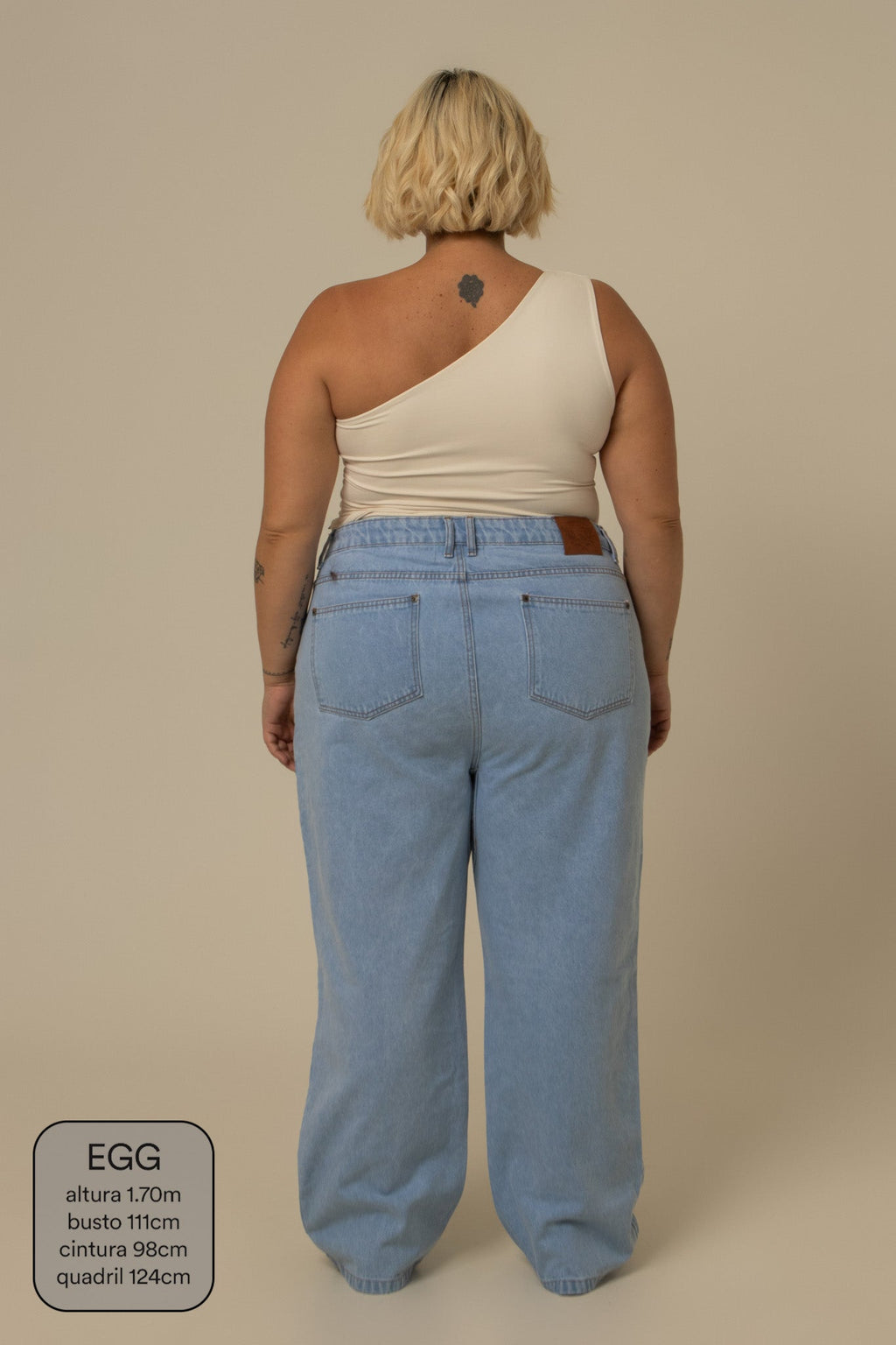 calça jeans ajustável mom clara