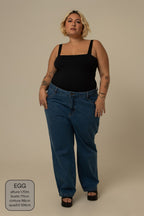 calça jeans ajustável mom denim blue