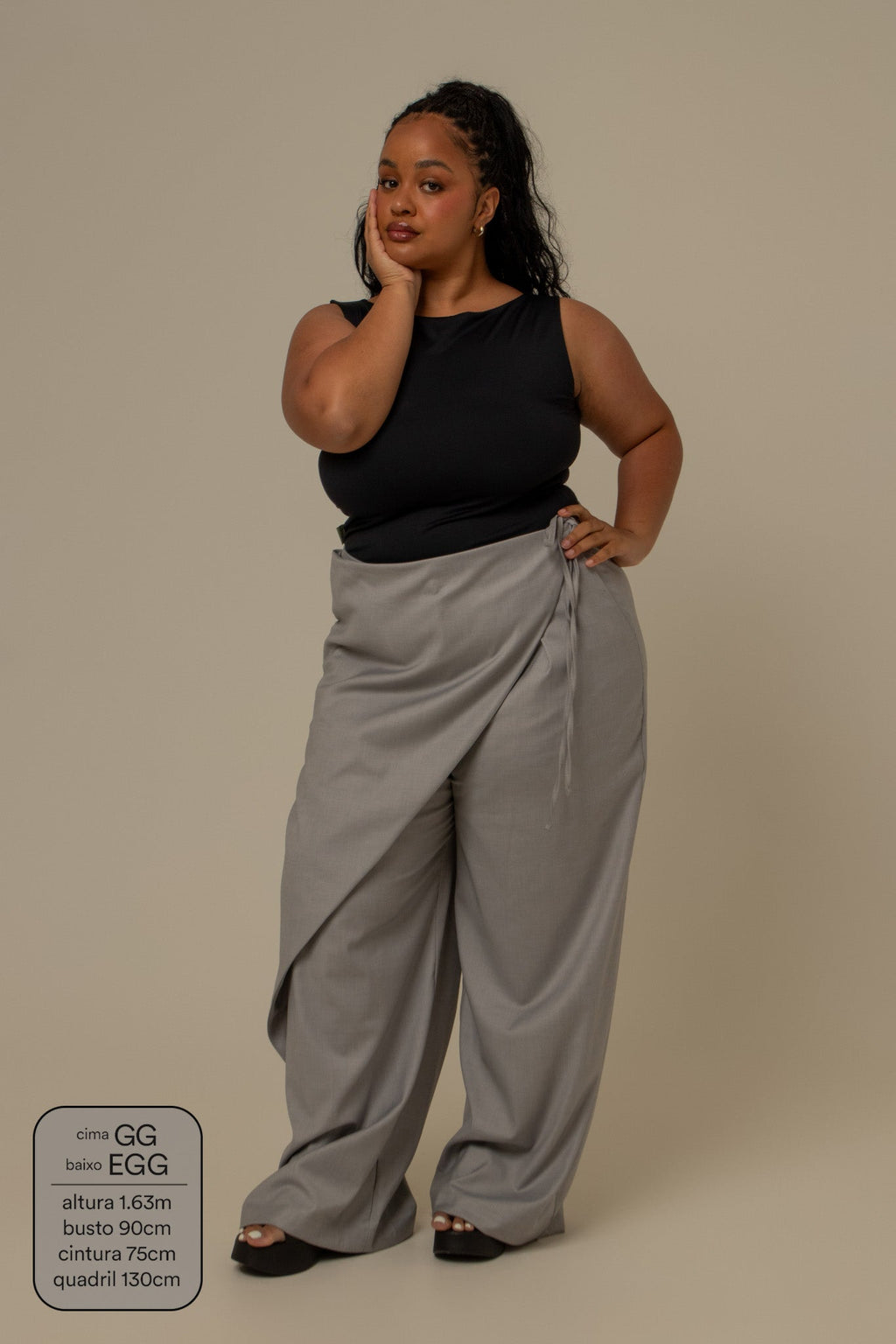 calça-saia de alfaiataria chefa