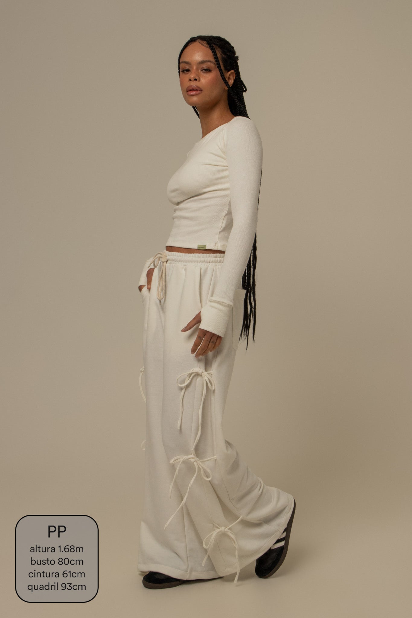 calça de moletom cozy wide lacinho