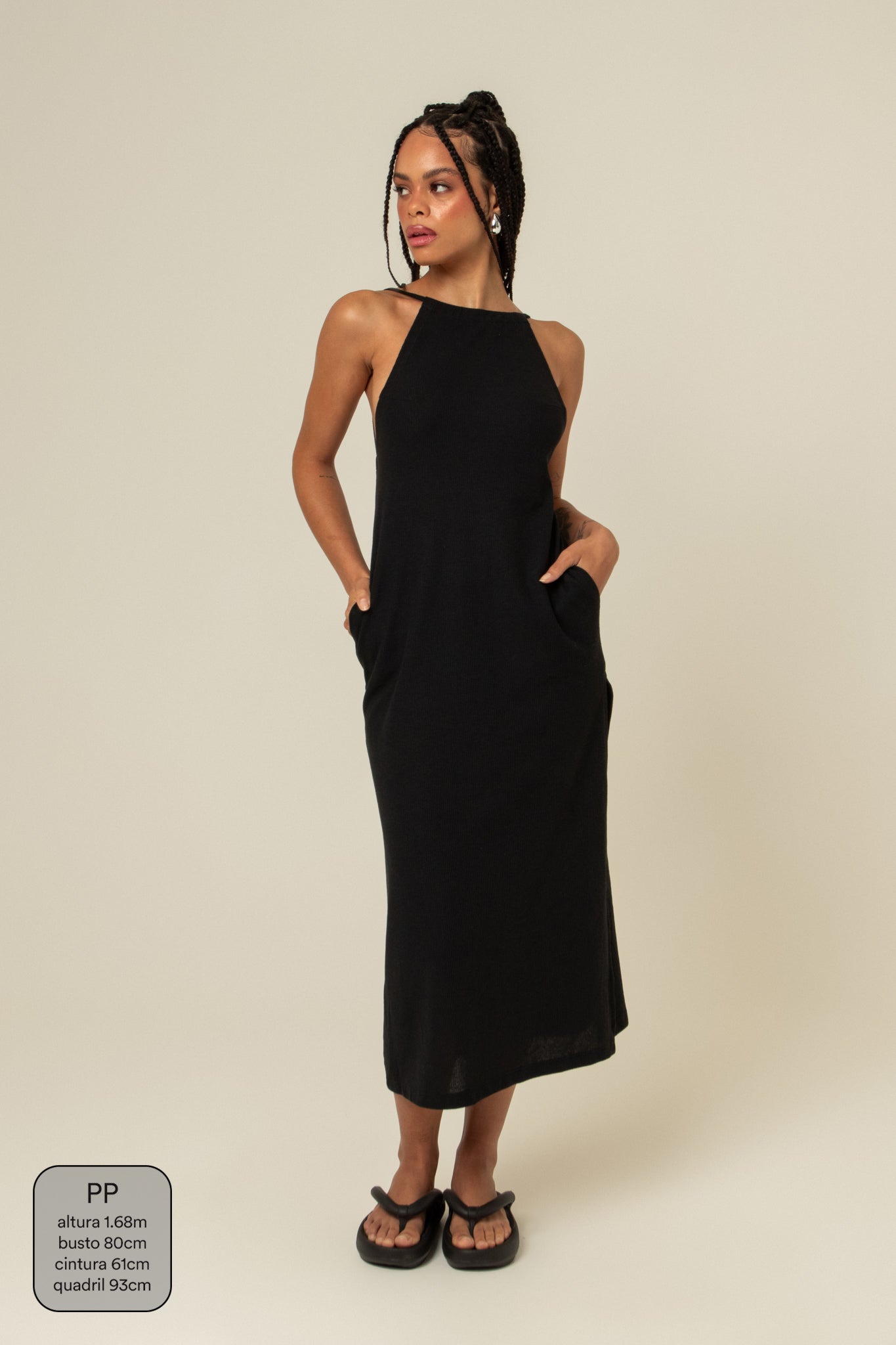 vestido comfy | vestido costas abertas com fenda lateral