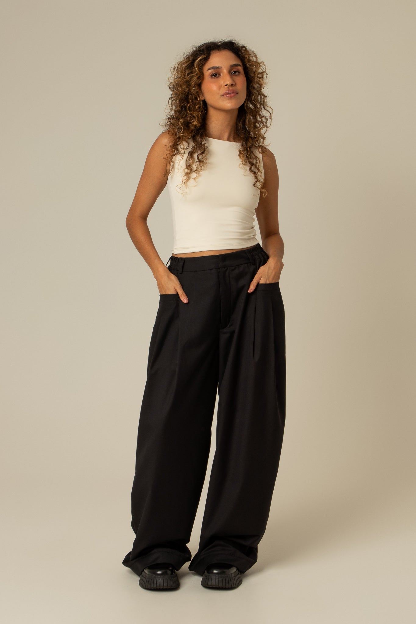 calça alfaiataria effortless