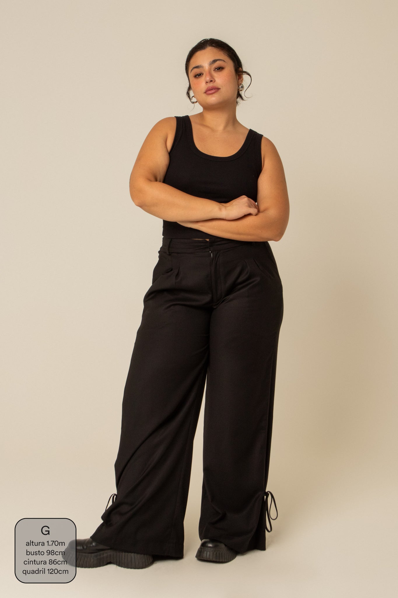 calça alfaiataria laço